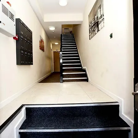 The Grand Mill 3* Bradford (West Yorkshire)