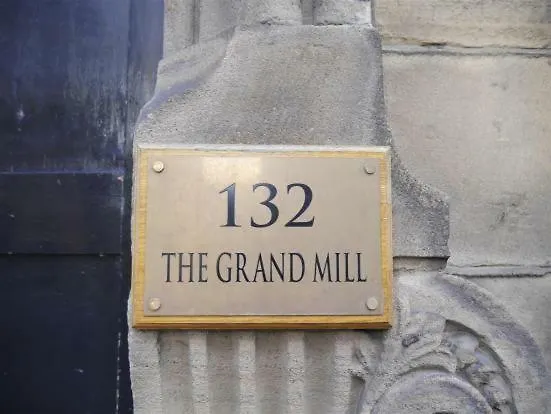 ベッド・アンド・ブレックファスト The Grand Mill